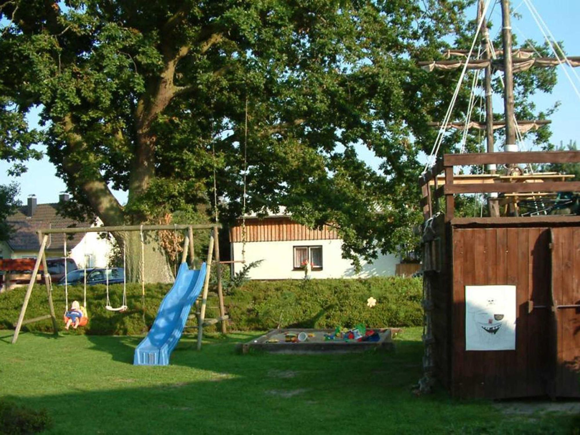 Haus Jasmin Apartamento Bodstedt Exterior foto